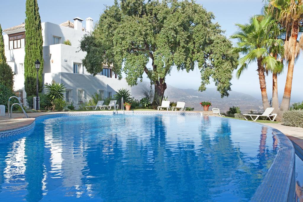 Apartamento Jacarandas La Mairena * Marbella